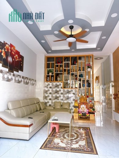Cần bán nhà đường Kha Vạn Cân 64m2 3 tầng, 6.3 tỷ XE HƠI NGỦ TRONG NHÀ