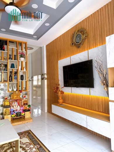 Cần bán nhà đường Kha Vạn Cân 64m2 3 tầng, 6.3 tỷ XE HƠI NGỦ TRONG NHÀ