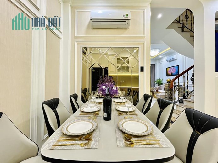 CHỦ ĐỊNH CƯ NƯỚC NGOÀI- BÁN GẤP BIỆT THỰ 126M2 -ĐẸP NHƯ TRANH VẼ- GIÁ TỐT NHẤT KHU VỰC-CHỈ 23 TỶ