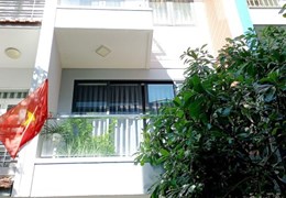 BÁN NHÀ KHU CÔNG ÍCH QUẬN 4- PHẠM HỮU LẦU - QUẬN 7- 70M2, 4 LẦU, GIÁ NHỈNH 12 TỶ