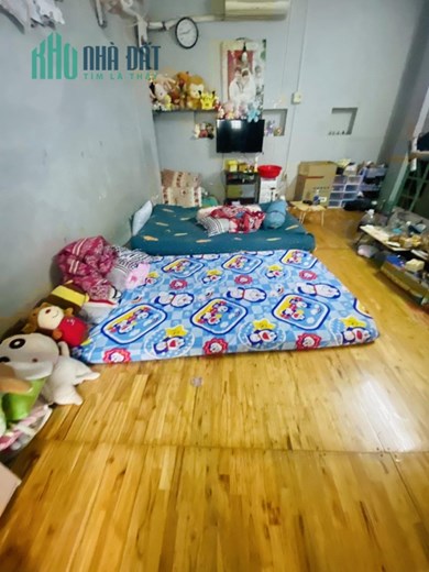 Mặt tiền Tân Phú sát Lũy Bán Bích 3 tầng ngang 4m chỉ 3 tỷ nhỉnh.
