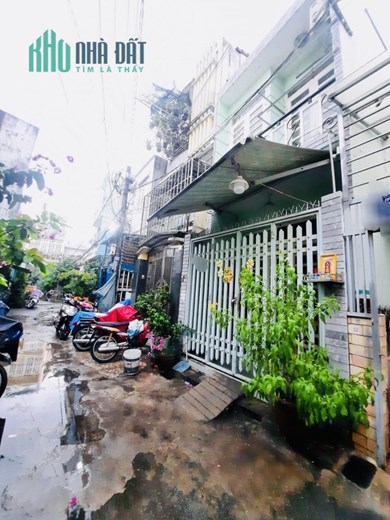 LUỸ BÁN BÍCH - HẺM XE HƠI - 40M 2 TẦNG NỞ HẬU GIÁ CHỈ 3.9 TỶ