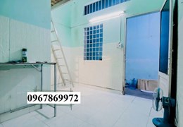 Cho thuê lại phòng có gác 3tr2 ở 860/24/17 Xô Viết Nghệ Tĩnh, P25, Bình Thạnh