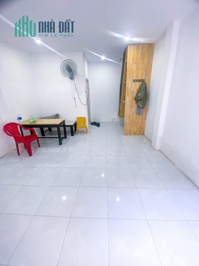 🍎Bán Nhà đường Hồng Bàng - P.1, Q.11 - 20m2 - 2 tầng - 2,3 tỷ - Sổ hồng riêng -  Vào ở ngay