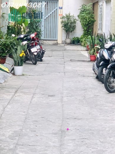 Bán gấp Nhà 45m2 Hoàng Hoa Thám, Phường 6, Quận Bình Thạnh.