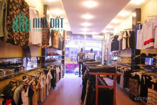 Chị gái nhờ cho thuê nhà Mặt phố Khâm Thiên 100m 6 tầng mặt tiền 4.8m giá 45tr/tháng
