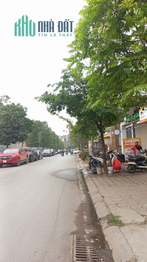 Bán nhà phố Hạ Đình Vew Hồ Hạ Đình ÔTô 75m 4 tầng MT 4m chỉ 7 tỷ.