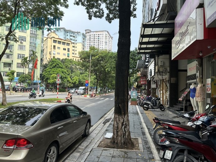 CHÍNH CHỦ CẦN CHO THUÊ MẶT BẰNG ĐẸP, THUẬN TIỆN KINH DOANH BUÔN BÁN