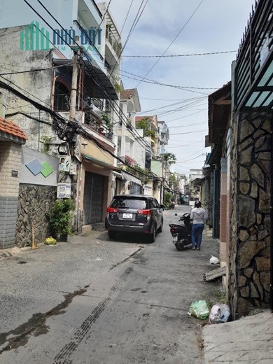 NHÀ MỚI ĐẸP LUNG LINH VÀO Ở NGAY - HẺM XE TẢI ĐỖ TRƯỚC CỬA - XE HƠI VÀO NGỦ TRONG NHÀ - NGAY VÒNG