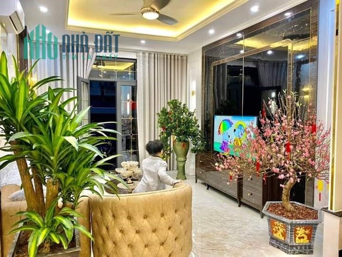 CH CAO CẤP Chỉ 35triệu/1m2  Golden Palace 118m2, 3PN. Tặng full NT