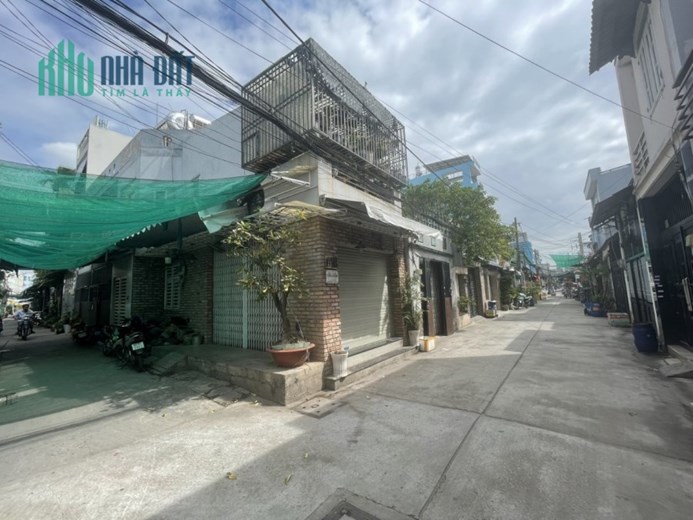 +Bán Gấp Nhà 1 sẹc đường số 8 Ngay AEON TÂN PHÚ 68m2,HXH, 2 TẦNG Nhỉnh 4 tỷ xíu