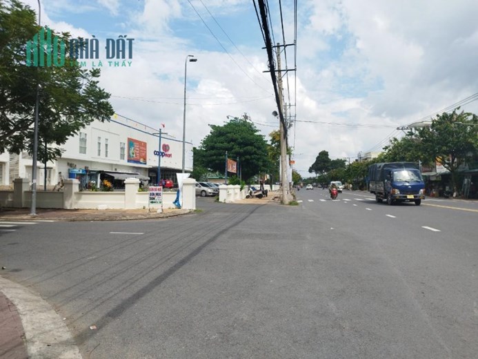 Bán nền thổ cư 156m2 mặt tiền Nguyễn Sinh Sắc, phường 1 thành phố Sa Đéc Đồng Tháp.