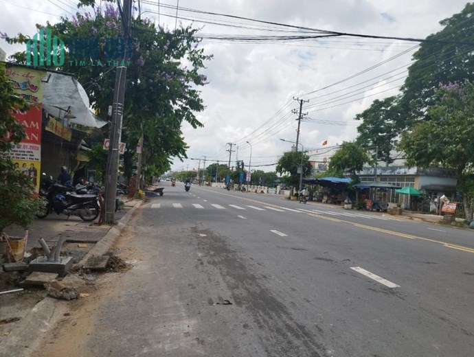Bán nền thổ cư 156m2 mặt tiền Nguyễn Sinh Sắc, phường 1 thành phố Sa Đéc Đồng Tháp.