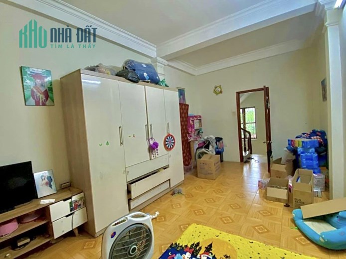 Hiếm!Bán nhà phố Chợ Khâm Thiên 30m2 x4Tầng, 2mặt thoáng, sát phố, giá 3,2 tỷ 0969693855.