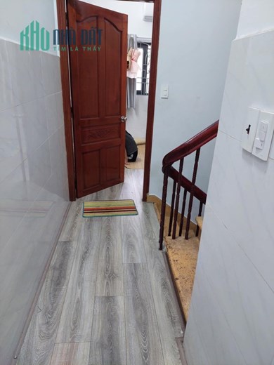 MỘT BƯỚC QUA QUẬN 1 VÔ VÀNG TIỆN ÍCH - 4 TẦNG ĐÚC BTCT - NGAY PHAN XÍCH LONG - KHU VỰC KINH DOANH