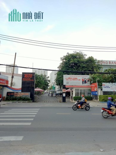Nhà Hoà Bình TP 81m2 2T gần Đầm Sen, tiện ích bao quanh nhà vừa ở vừa cho thuên giá chỉ 5 tỷxx
