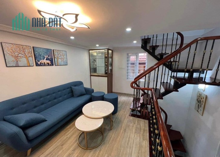 Bán Nhà Siêu Xinh Phố Nhân Hoà Thanh Xuân 22m - 4T - MT 4.4m - Giá 2.85 Tỷ tỷ Tặng Nội Thất