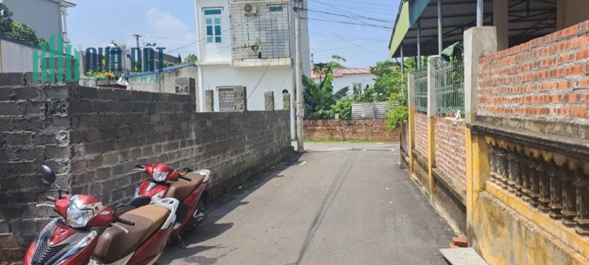 Bán ô đất vị trí trung tâm Minh Quyết, Khai Quang, Vĩnh Yên 87m2, giá: 1,2x Tỷ.Liên hệ: