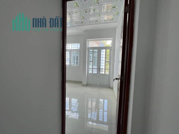 bán ngộp nhà bình chánh