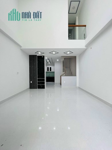 Bán nhà 5 tầng mới xây đường nguyễn văn Lượng Phường 16 Gò Vấp, đối diện khu cityland dọn vào ở ngay