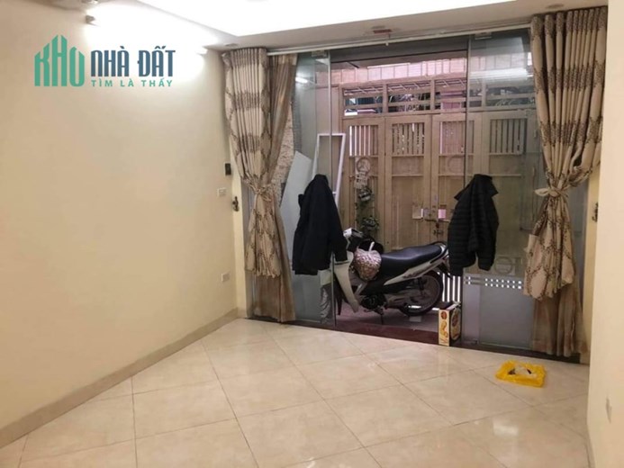 Nhà thơm 80m2 Chùa Bộc, Đống Đa chỉ 3,3 tỷ Full Option nội thất