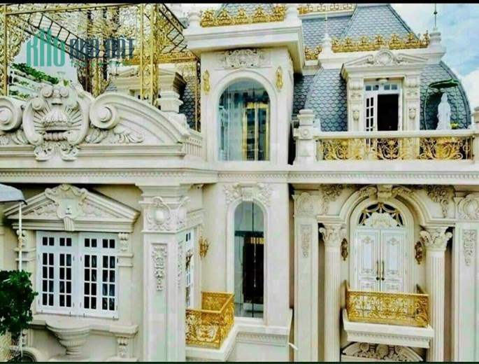LÂU ĐÀI NGUY NGA -SIÊU SANG DÁT VÀNG- TT QUẬN 1-
ĐẲNG CẤP GIỚI THƯỢNG LƯU