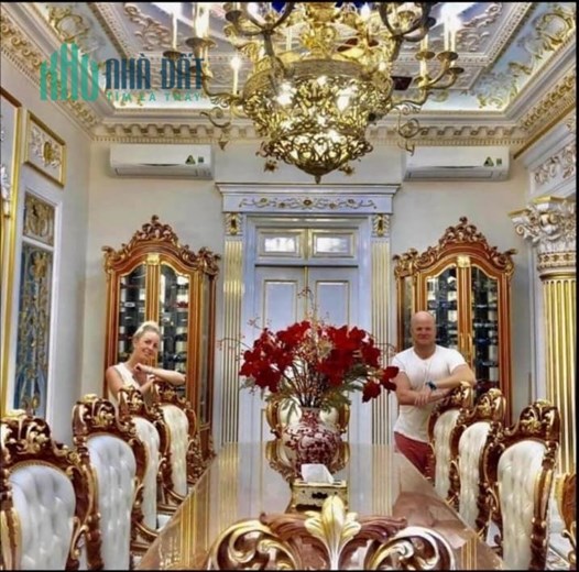 LÂU ĐÀI NGUY NGA -SIÊU SANG DÁT VÀNG- TT QUẬN 1-
ĐẲNG CẤP GIỚI THƯỢNG LƯU
