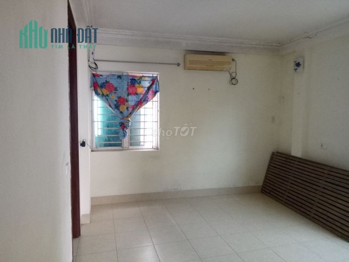 Chính chủ cho thuê Phòng ở khép kín cho thuê không chung chủ tại ngõ 62 Nguyễn Chí Thanh, Đống Đa,
