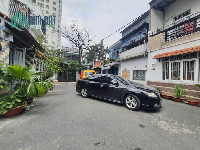BÁN NHÀ ĐẤT TẶNG NHÀ - HỂM XE TẢI - 35M2 - P. TÂN KIỂNG - Q.7 - GIÁ NHỈNH 4 TỶ