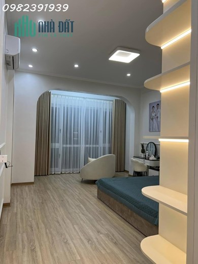 NHÀ THÁI THỊNH, GẦN Ô TÔ, FULL NỘI THẤT 38M 4.3TỶ