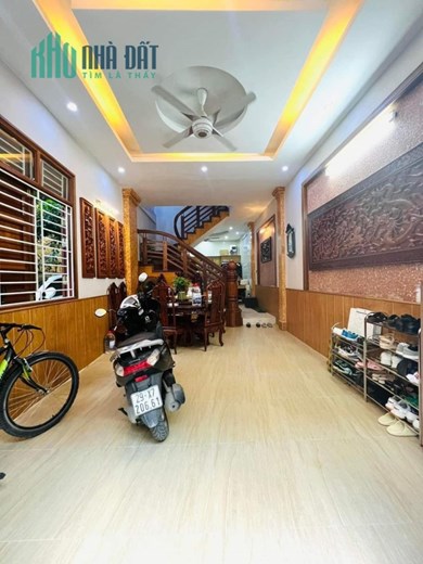 Bán Nhà Phố Vạn Bảo mặt tiền gần 6m diện tích 54m2 ô tô vào nhà chỉ hơn 11 tỷ