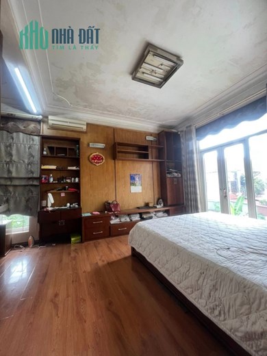 Bán Nhà Phố Vạn Bảo mặt tiền gần 6m diện tích 54m2 ô tô vào nhà chỉ hơn 11 tỷ