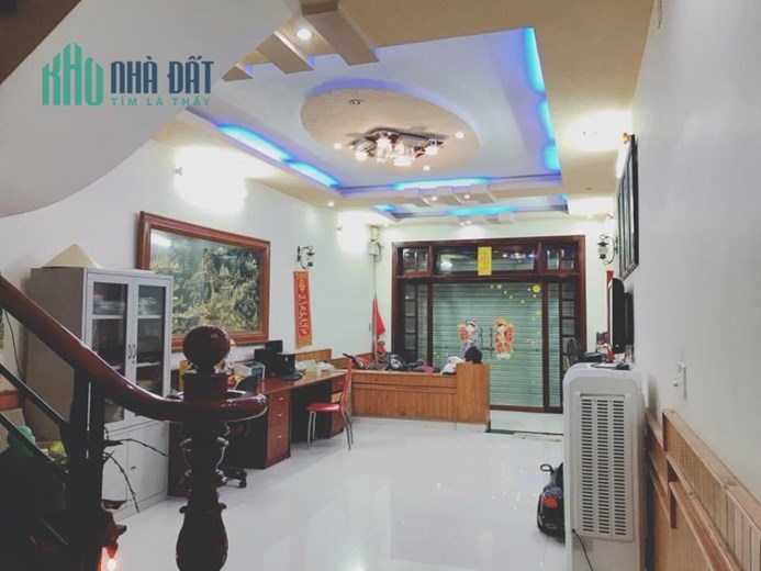 Cần Bán Gấp Căn Nhà Siêu Đẹp Vị Trí Siêu Đắc Địa Tại Thành Phố Biên Hòa, Tỉnh Đồng Nai.