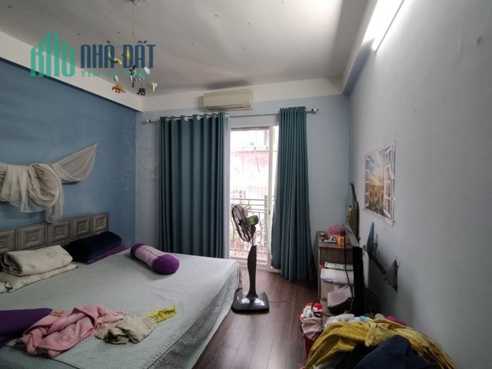 Hạ GIÁ Bán GẤP Nhà đẹp dân xây Nguyễn Văn Cừ, ô tô cách 30m, 54m2 x5T, MT 4m, nhỉnh 5tỷ