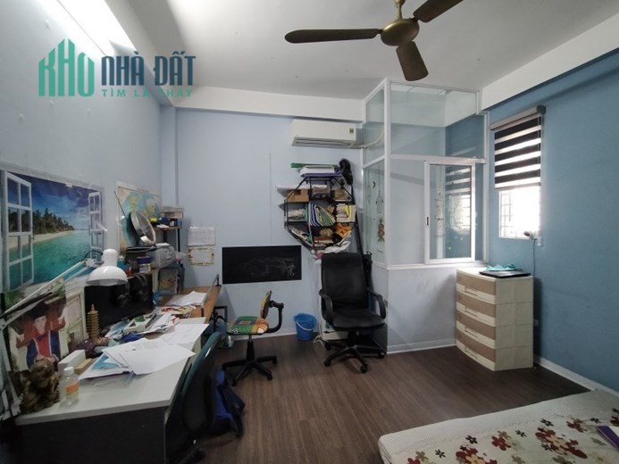 Hạ GIÁ Bán GẤP Nhà đẹp dân xây Nguyễn Văn Cừ, ô tô cách 30m, 54m2 x5T, MT 4m, nhỉnh 5tỷ