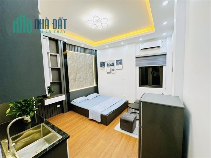 Bán tòa CCMN đối diện Đại học QUỐC GIA Hà Nội - 8 phòng - Doanh thu 400tr/ năm