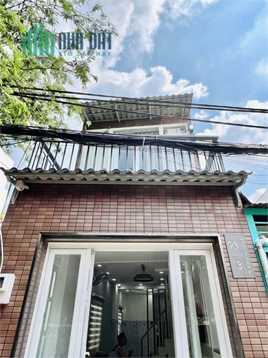 Bán nhà Lê Văn Chí - Diện tích lớn 100m2 chỉ 4.2 tỷ - Khu Dân Trí cao