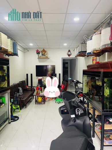 Bán nhà diện tích khủng sát mặt tiền đường nhựa 20m P6 Q8
