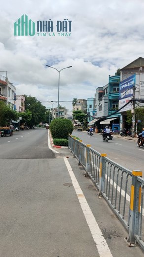 Bán nhà diện tích khủng sát mặt tiền đường nhựa 20m P6 Q8