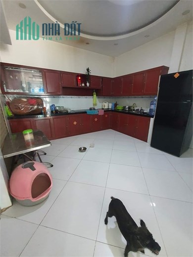 Đường 8m Vị trí kinh doanh 48m2 2 tầng, Sổ vuông vức, Hoàn công đủ, Lê Đình Cẩn Quận Bình Tân