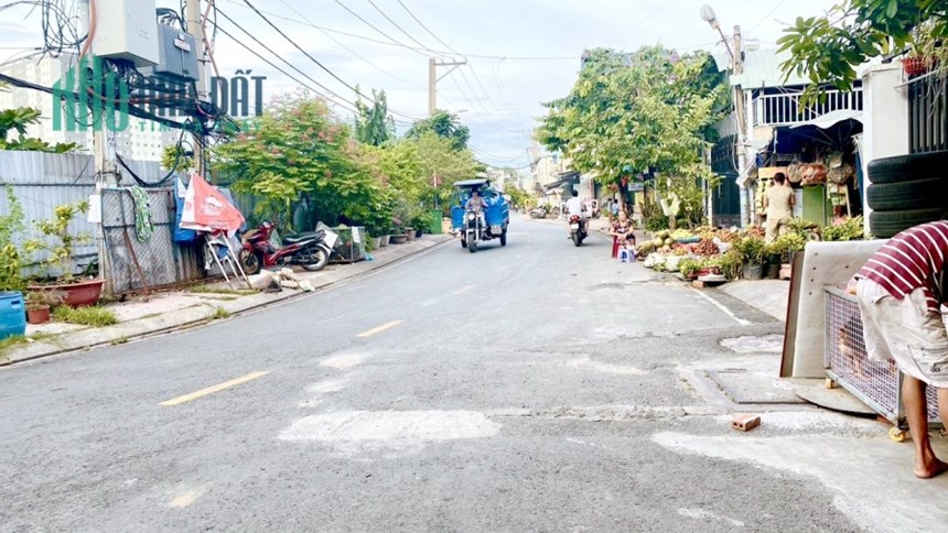 Bán nhà Hoàng Hữu Nam, ngã 3 Mỹ Thành. 137m2 HXH.  Chỉ 4.5 tỷ