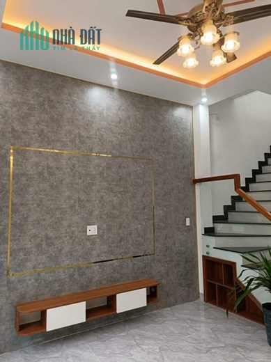 BÁN NHÀ 2 TẦNG MỚI ĐẸP 3PN, KIỆT ÔTÔ 4M HOÀNG VĂN THÁI, CÁCH ĐƯỜNG CHÍNH 50M - CHỈ NHỈNH 2 TỶ