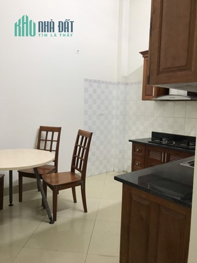 Bán nhà phố Thịnh Quang ngõ rộng nhà xây đẹp, gần phố 39m2 x 4 tầng 3.8 tỷ
