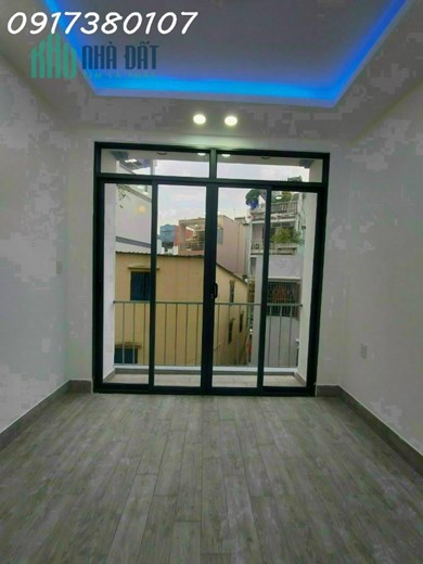 Bán nhà đường Lãnh Binh Thăng p13 quận 11.được xây mới 5 tầng đã hoàn công hoa hồng anh chị giới