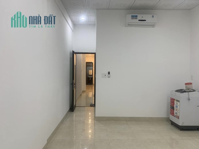 Bán nhà mặt tiền Ông Ích Khiêm dt 96m, Q. Hải Châu, Đà Nẵng. Giá 17 tỷ