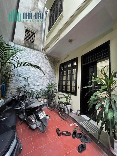 Minh Khai 1 nhà ra đường ô tô tải, nhà rộng thoáng rực rỡ, DT49m2, giá 4.1 tỷ.
