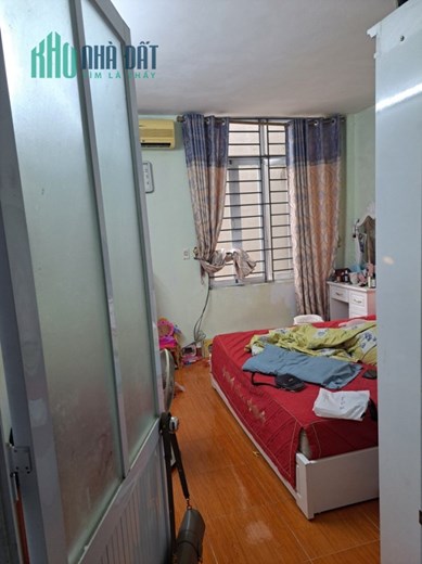 Minh Khai 1 nhà ra đường ô tô tải, nhà rộng thoáng rực rỡ, DT49m2, giá 4.1 tỷ.