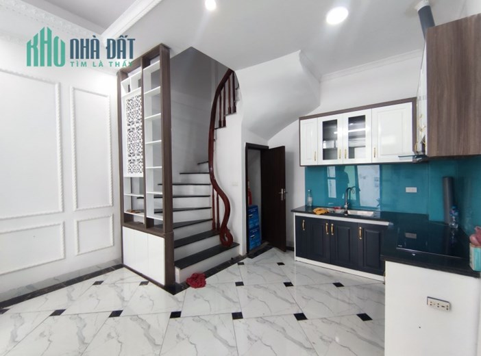 NHÀ ĐẸP Ở NGAY - LÊ TRỌNG TẤN, HÀ ĐÔNG - 32m2x5TẦNG - NGÕ ÔTÔ - HƠN 3TỶ.