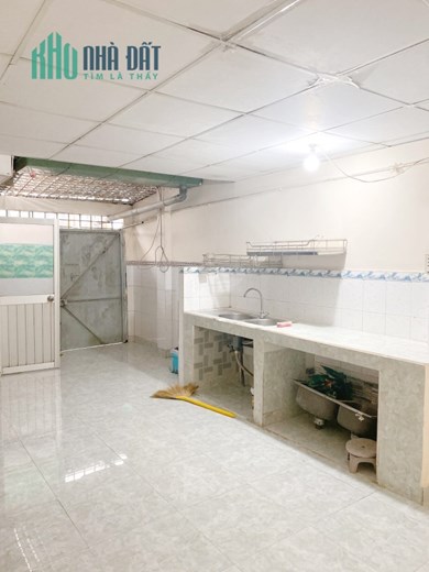 Nhà thuê trệt, lửng hẻm 141 Tám Danh P4Q8 - Giá : 8 Triệu