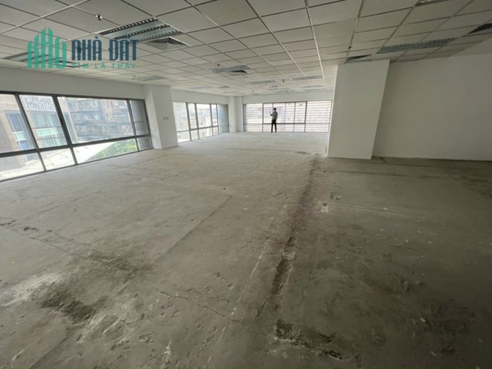 Cho thuê văn phòng logistic 100m2, 160m2, 200m2 tòa Sky City, Láng Hạ, Đống Đa, giá rẻ nhất